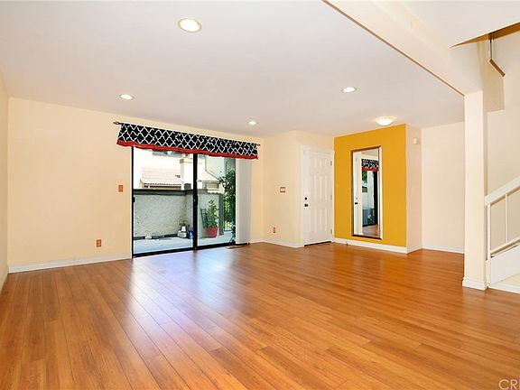 2nd image of 21535 Erwin St Unit 111
