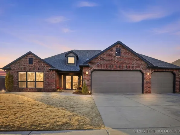 9214 N 143rd East Ave, Owasso, OK 74055