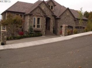 10237 NW Ash Ct, Portland, OR 97231