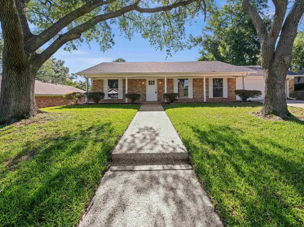 4618 Stratford Dr, Tyler, TX 75703