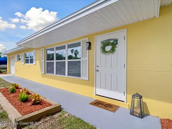 1212 Yacht Club Blvd, Indian Harbour Beach, FL 32937