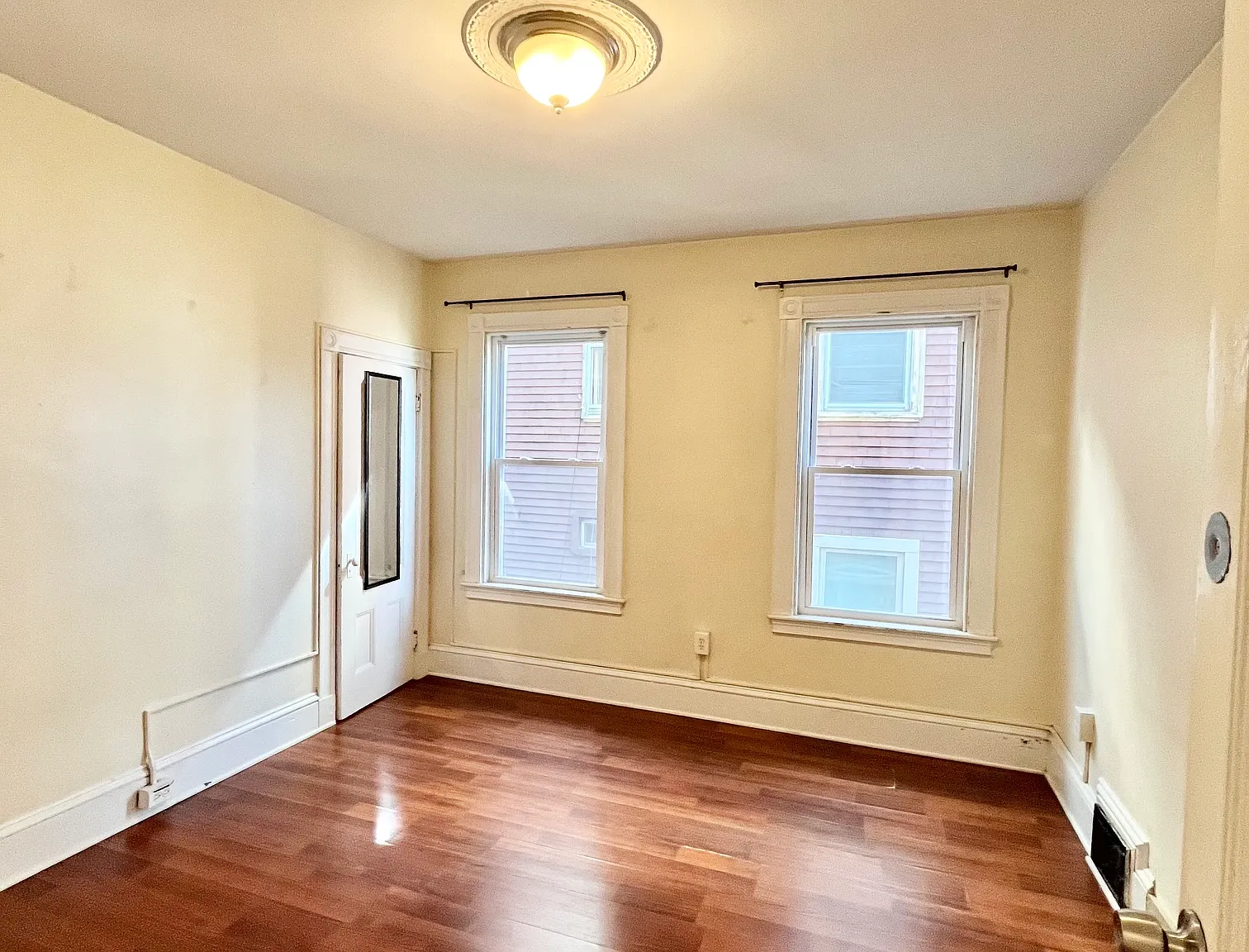 41 Parker Hill Ave — Photo 4