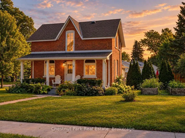 9 Wellington St E, Clearview, ON L0M 1G0