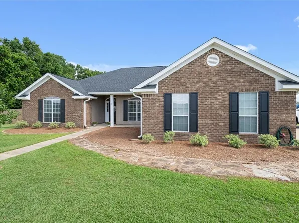 9049 Labrador Trl, Theodore, AL 36582