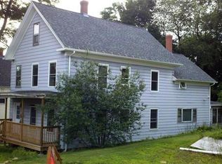 11 Brown St #2, Spencer, MA 01562