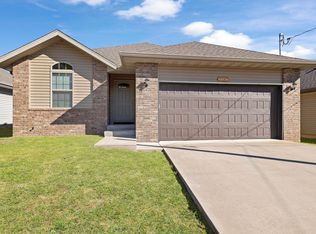 846 S Waco Ave, Springfield, MO 65802