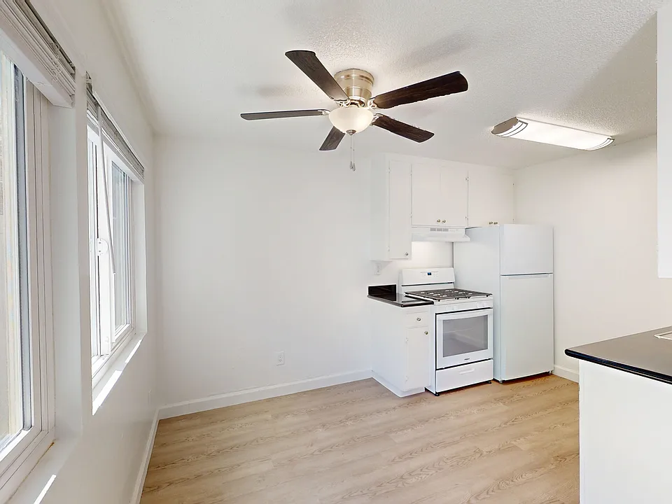 980 Ignacio Blvd #7