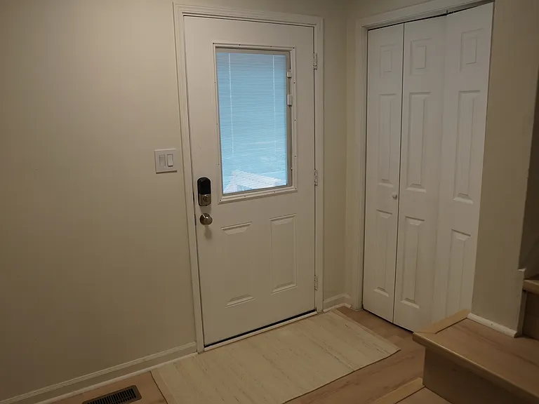 771 Tyrone Rd — Photo 5