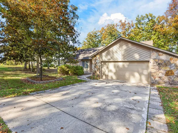 116 Rolling Green Dr, Crossville, TN 38558