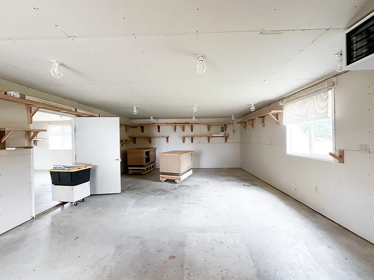 5706 Shannon Ct — Photo 20