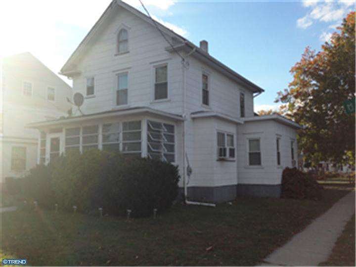 2nd image of 121 E Orchard St
