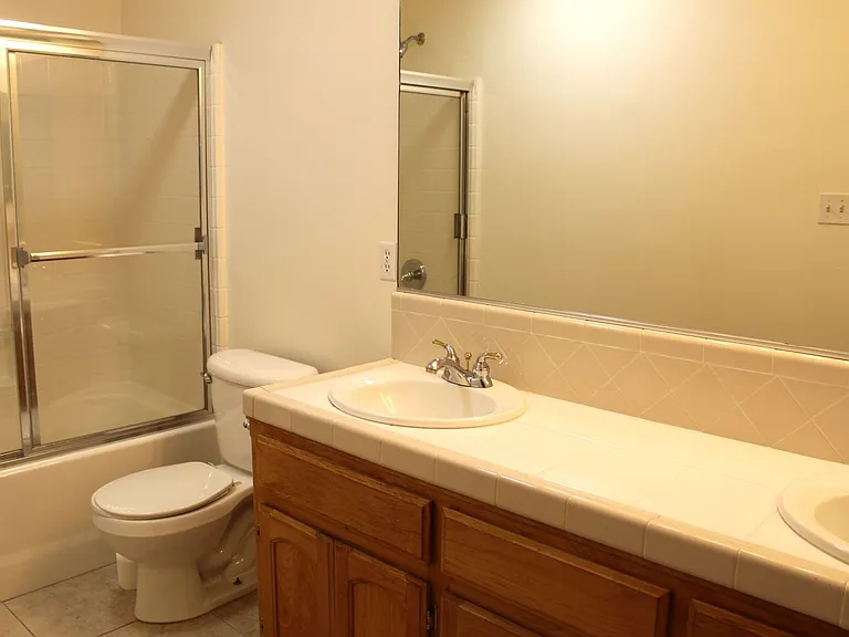 3010 Giovanetti Ave — Photo 16