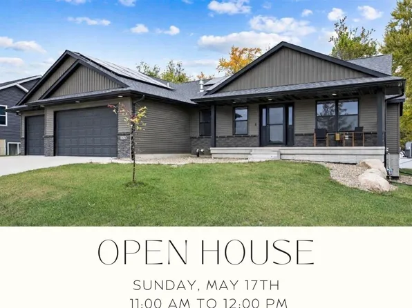 1698 Foxborough Dr, Marion, IA 52302