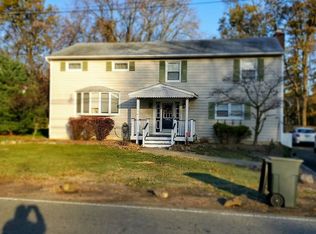 107 Pier Ln, Fairfield, NJ 07004