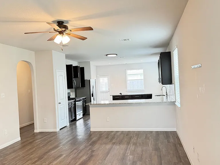 25048 Adams Canyon Dr — Photo 3