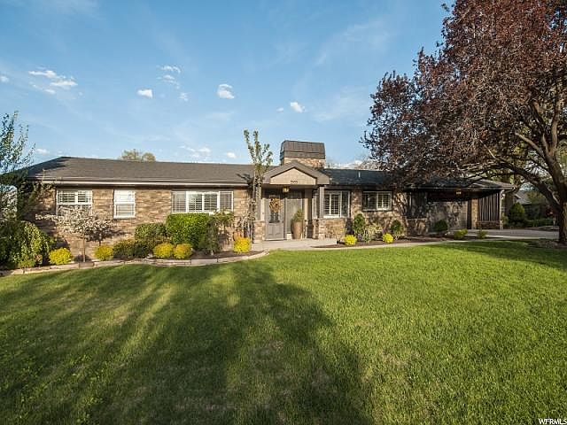 1st image of 3555 S Eastmillbrook Cir