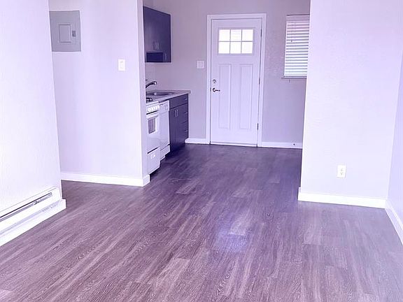 4th image of 2400-2426 N High St #2408