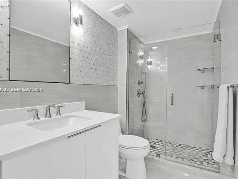 335 S Biscayne Blvd #CU-3807 — Photo 18