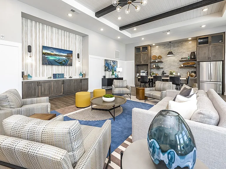The Clarke at Kendall Town Apartments — Photo 5