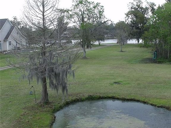 3rd image of 9508 Barataria Blvd
