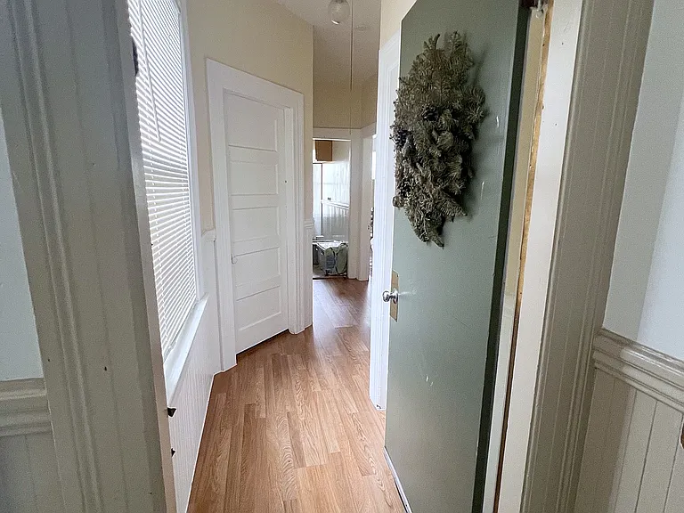 339 Waller St #1 — Photo 4