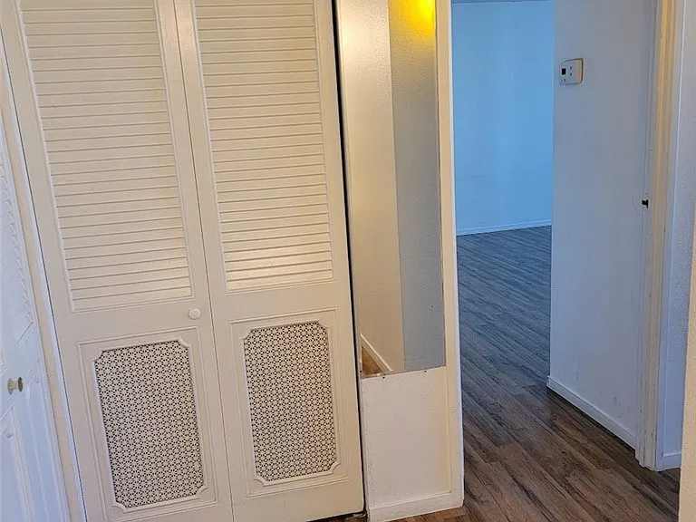 3930 University Center Dr #305 — Photo 25