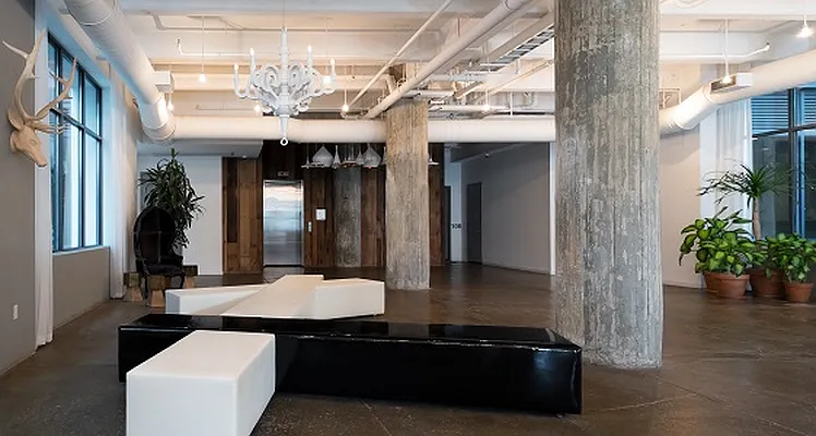 Rented by Triumph Property Group | media 26