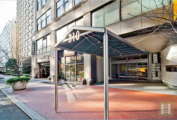 Rented by Halstead Real Estate | media 21