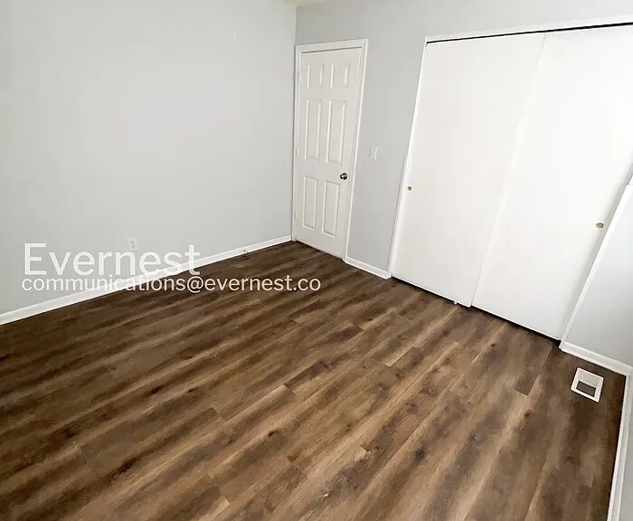 11635 Hazeloak Dr — Photo 12