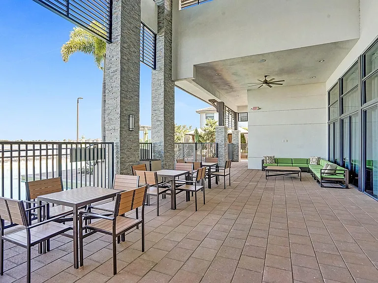 15501 NW 88th Ave #15501 — Photo 38