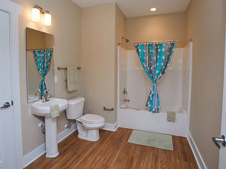 Grand View Luxury Apartments — Photo 18
