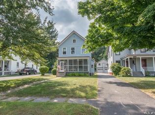 82 Elm St, Saugerties, NY 12477