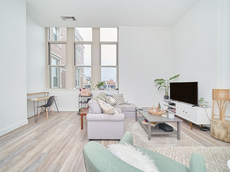 1st image of 220 W 148th St APT 4A
