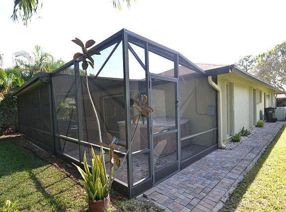 4th image of 2753 Begonia Ct