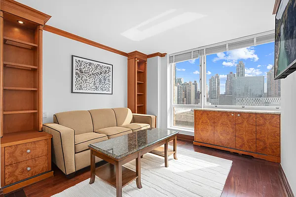 Rented by Compass | media 8