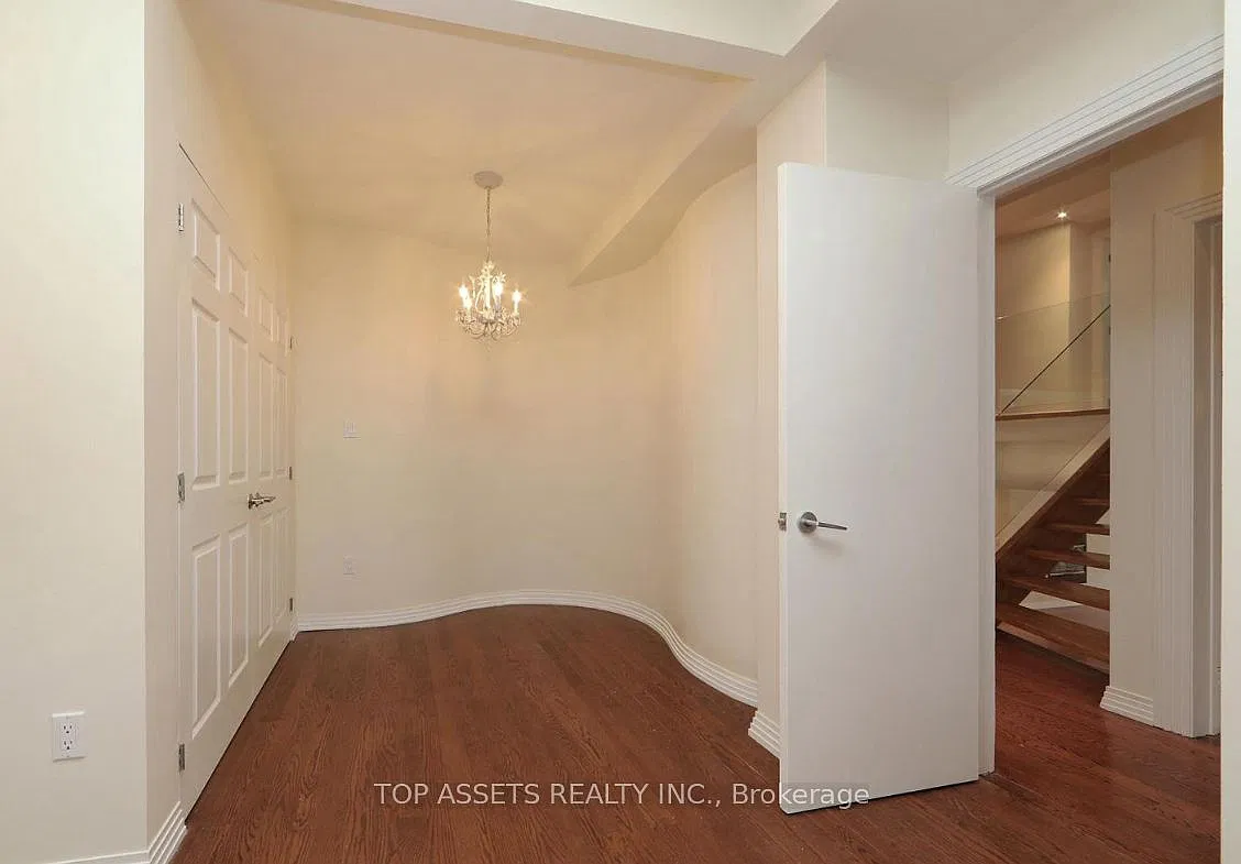 4 bed, $12,000 — Photo 3