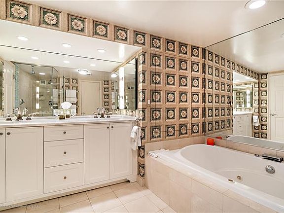 5th image of 369 S Lake Dr #3F