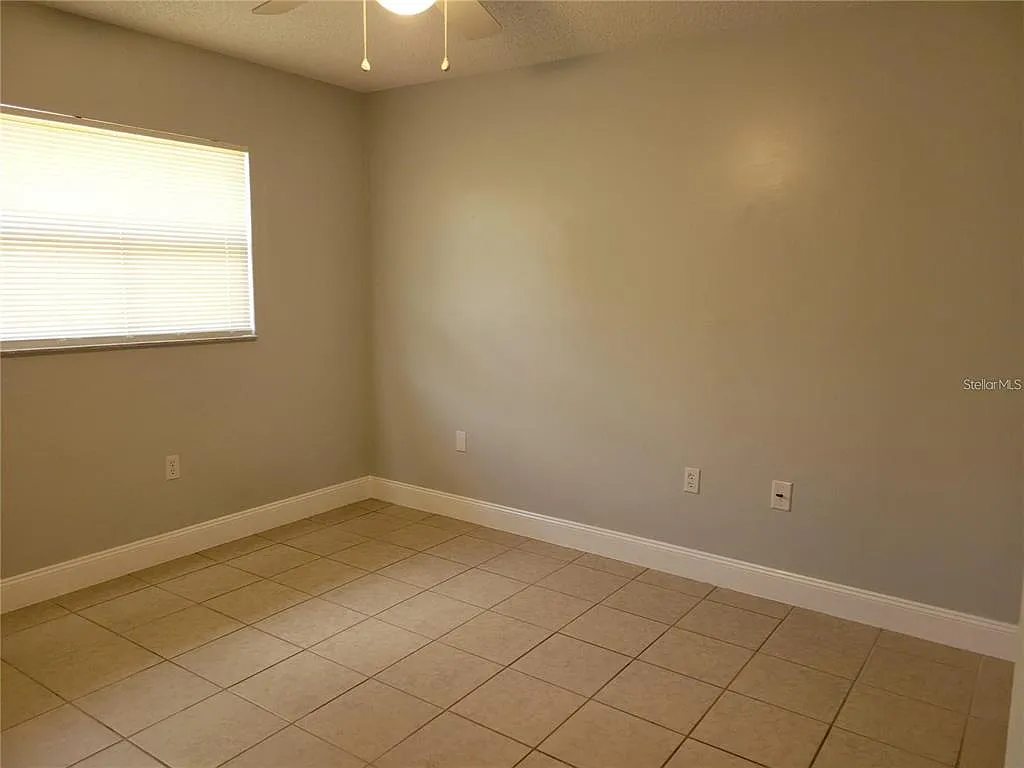 2 bed, 2.0 bath, 1104 sqft, $1,600 — Photo 2