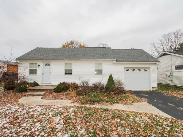 30 Clark St, Wakeman, OH 44889