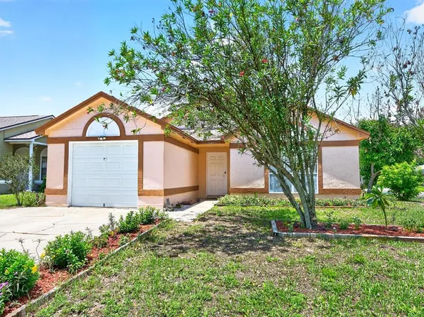 1950 Sheeler Oaks Dr, Apopka, FL 32703