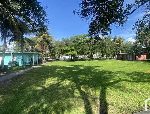 1822 N Dixie Hwy #4 — Photo 10