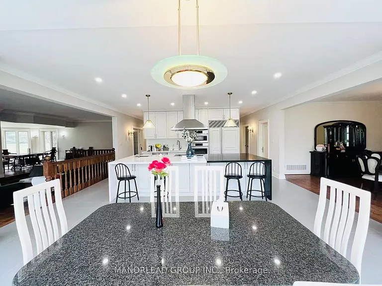 270 Greenbrooke Dr — Photo 5