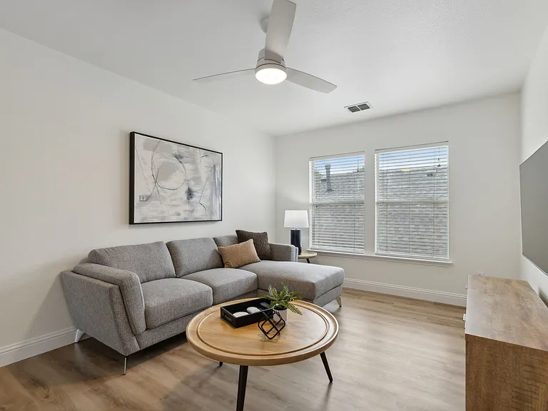 8824 Tyler Dr — Photo 27
