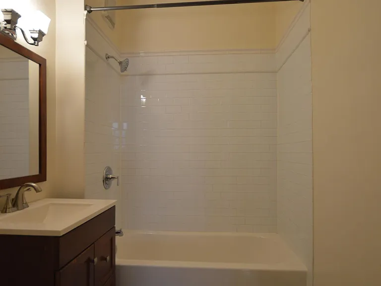 852 W Waveland Ave #3 — Photo 8