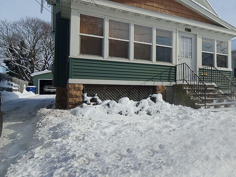1st image of 824 Bay Shore Dr