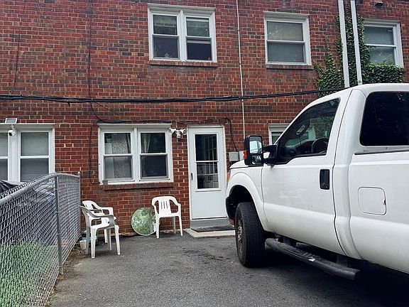 5th image of 107 Wiltshire Rd