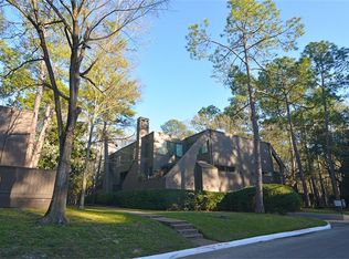 35 Litchfield Ln, Houston, TX 77024