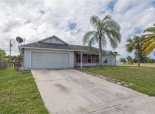 426 SW 15th Ter, Cape Coral, FL 33991