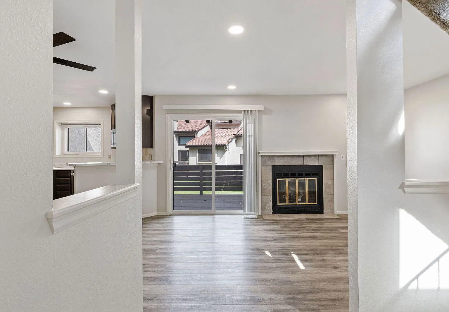 2 bed, 1.5 bath, 1536 sqft, $1,700 — Photo 4