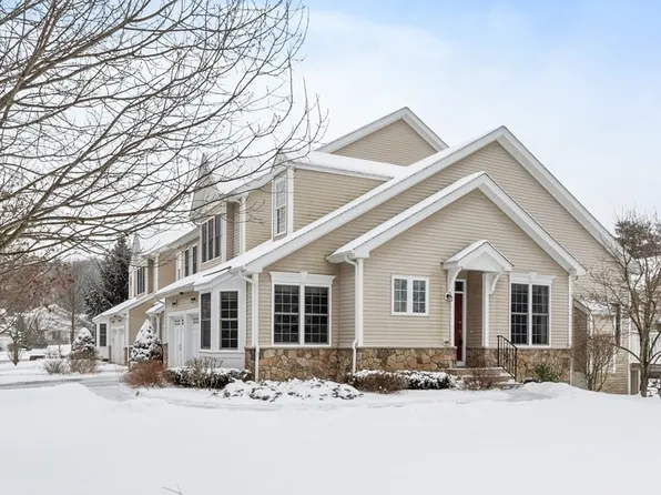 30 Pondside Dr, Bolton, MA 01740